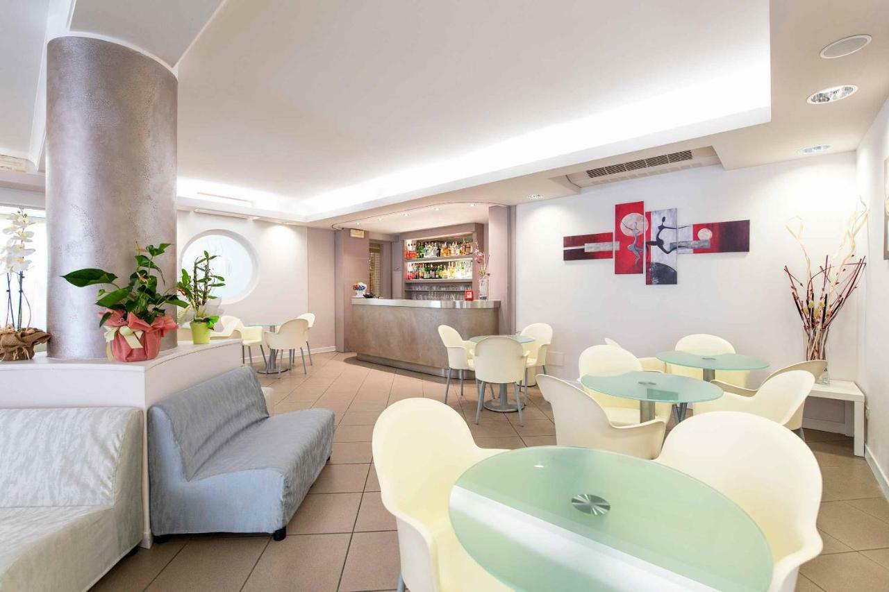 Hotel Cuba 米兰马瑞提那 外观 照片